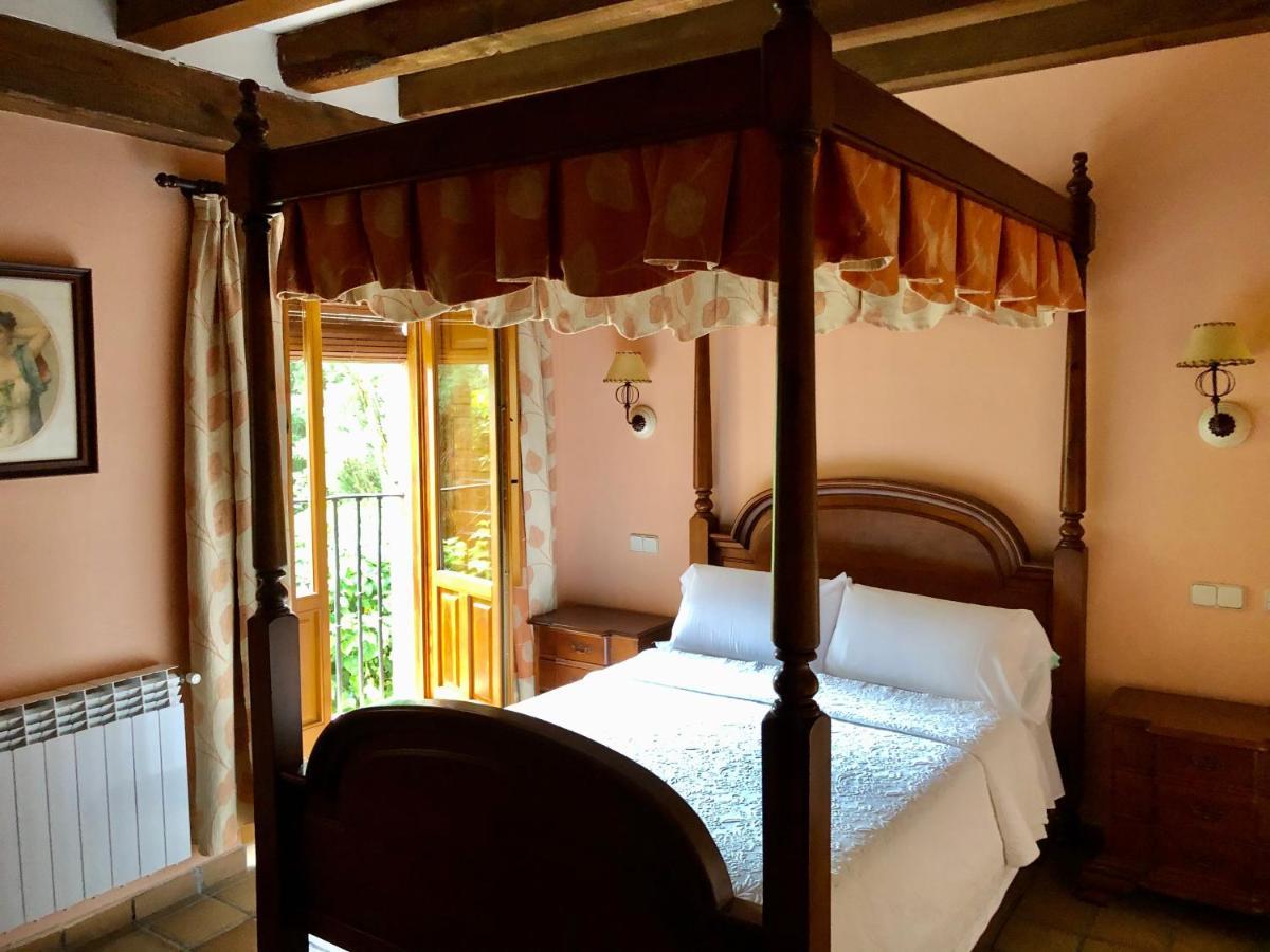 Hostal Posada La Panadera Sepúlveda Eksteriør bilde