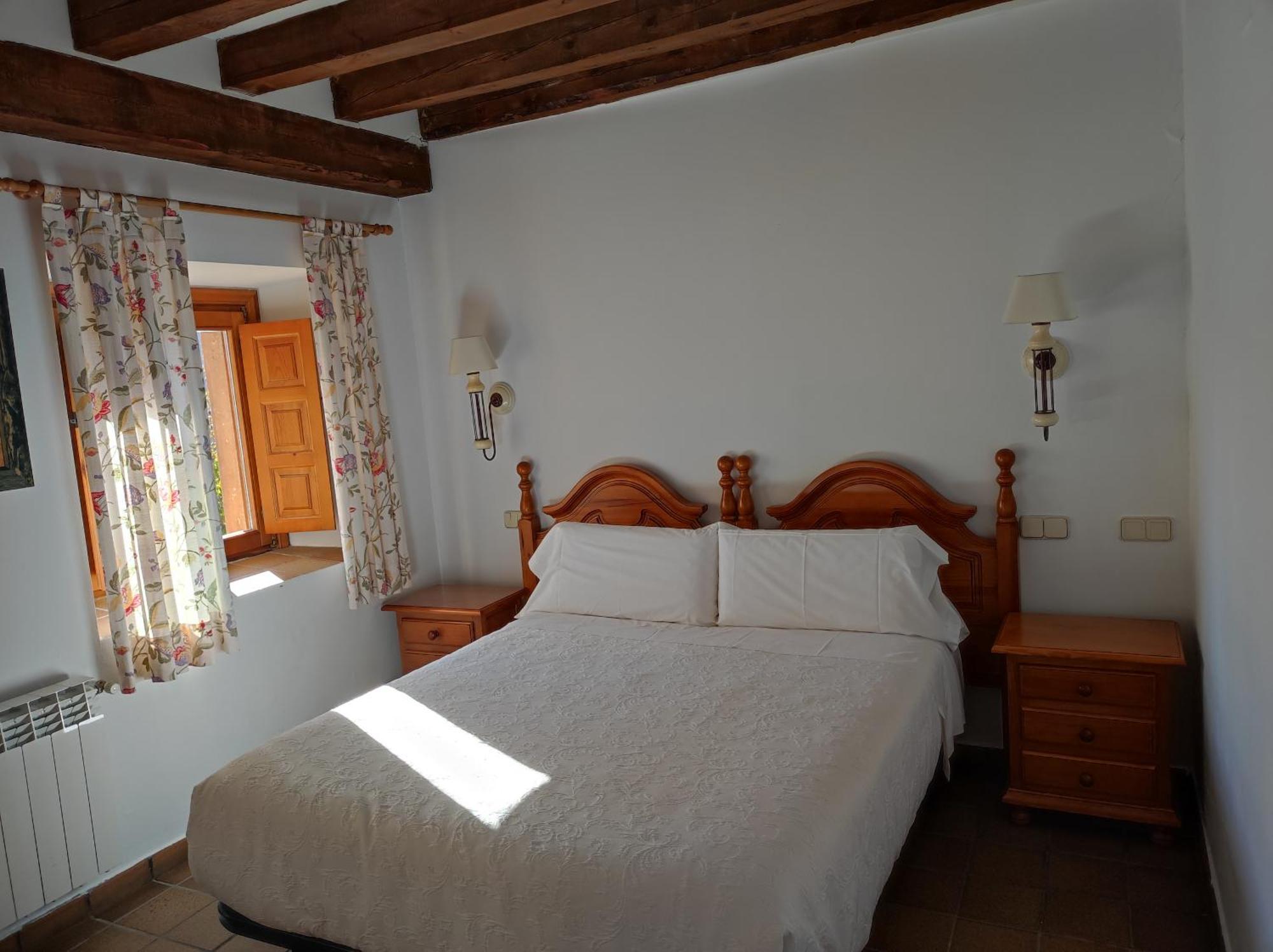 Hostal Posada La Panadera Sepúlveda Eksteriør bilde