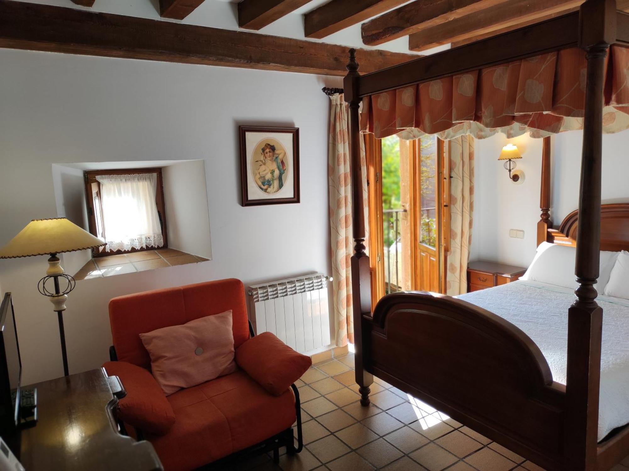 Hostal Posada La Panadera Sepúlveda Eksteriør bilde