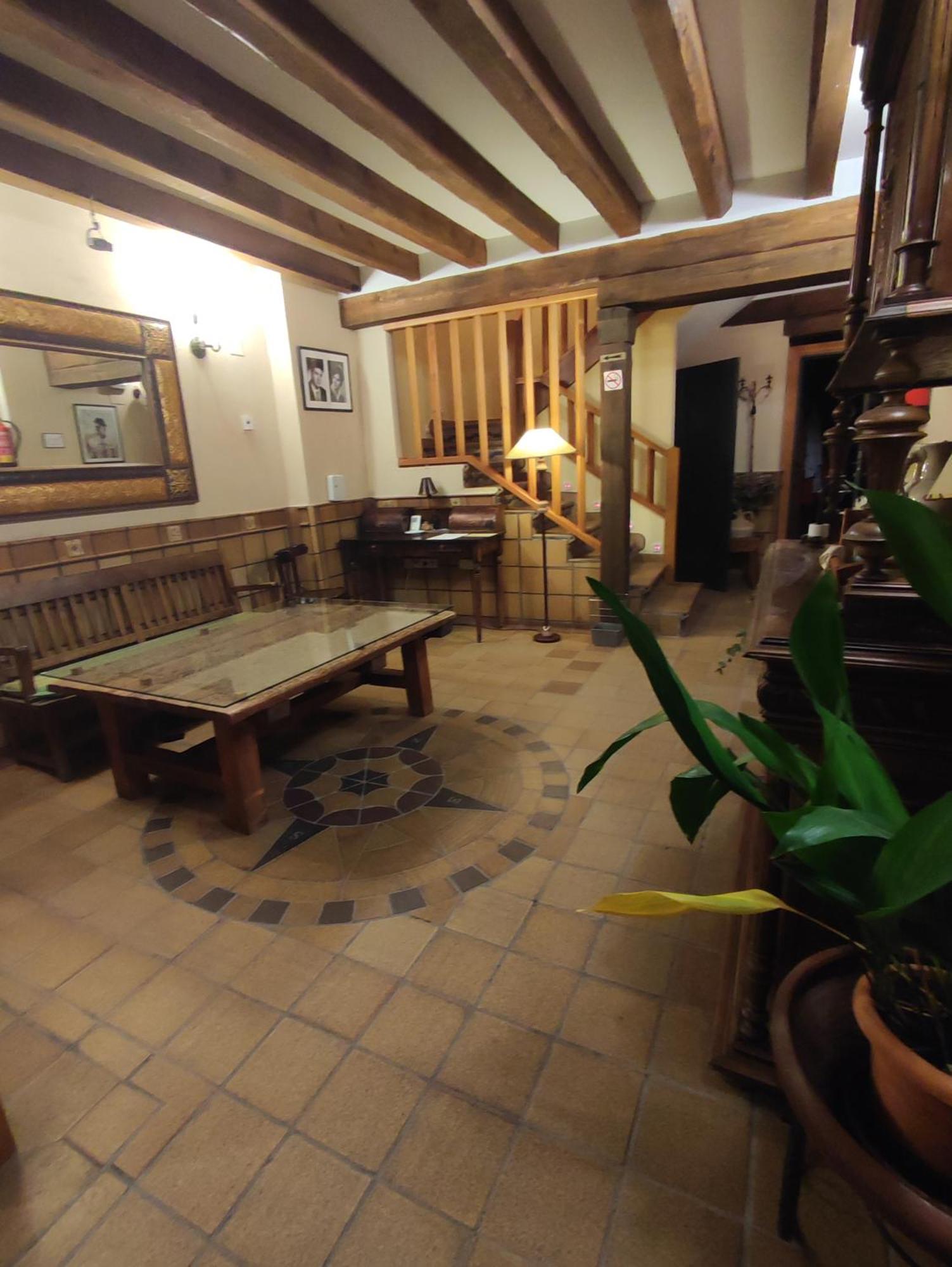 Hostal Posada La Panadera Sepúlveda Eksteriør bilde