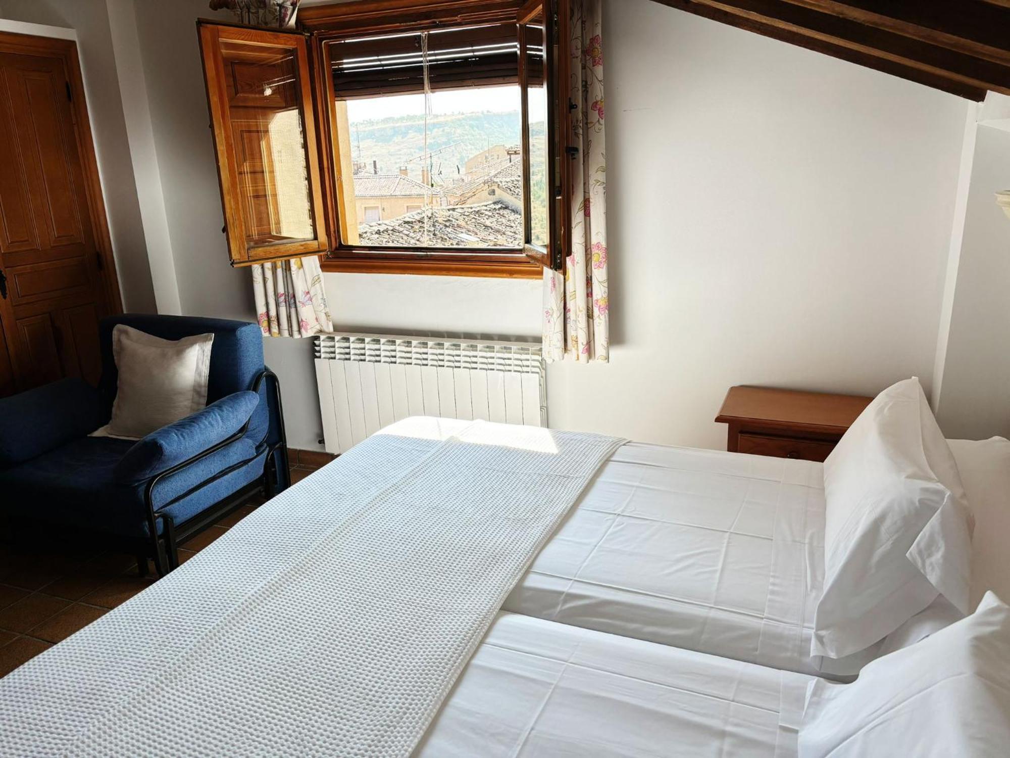 Hostal Posada La Panadera Sepúlveda Eksteriør bilde